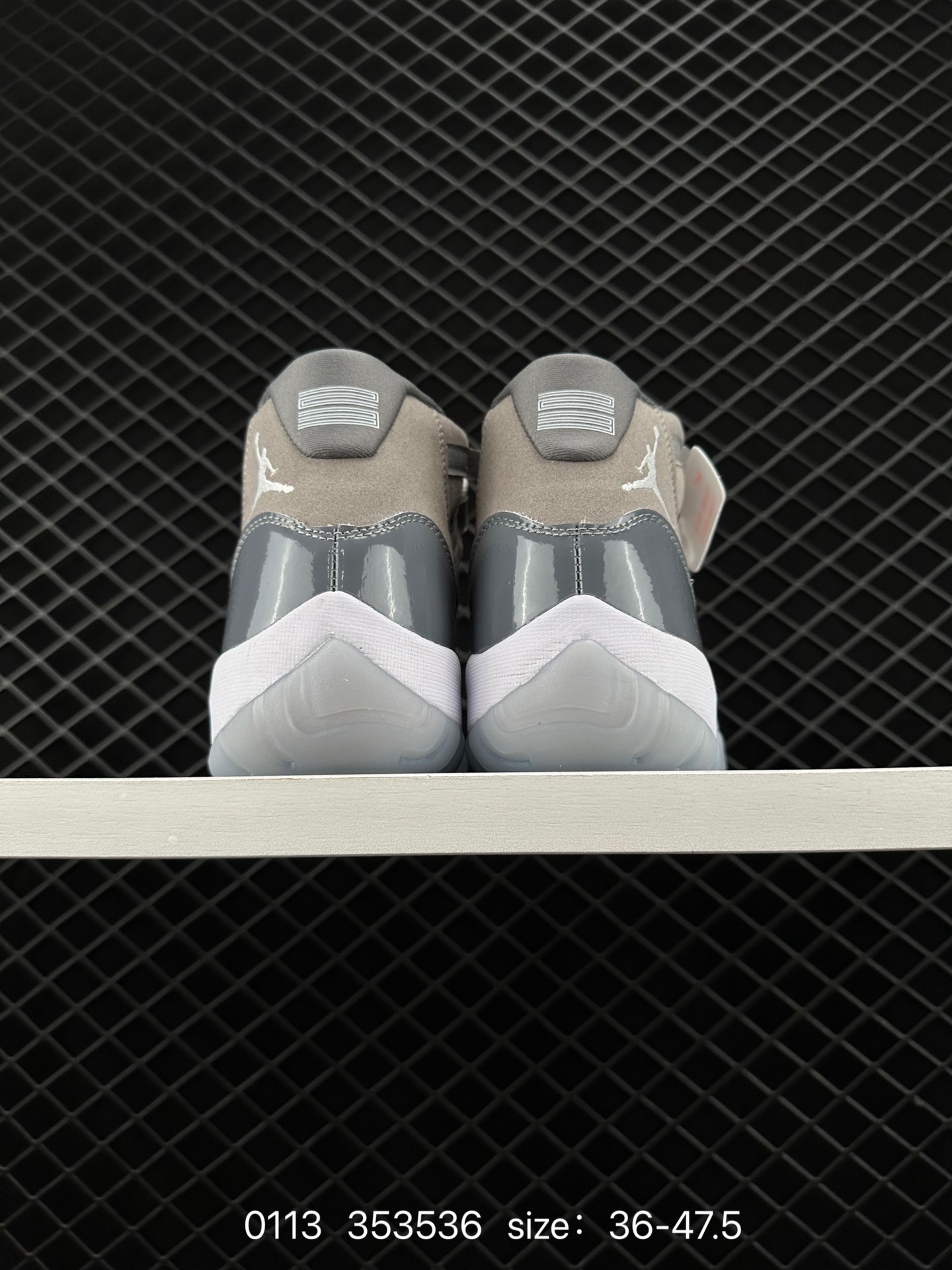 Nike Air Jordan 11 Retro Low LE